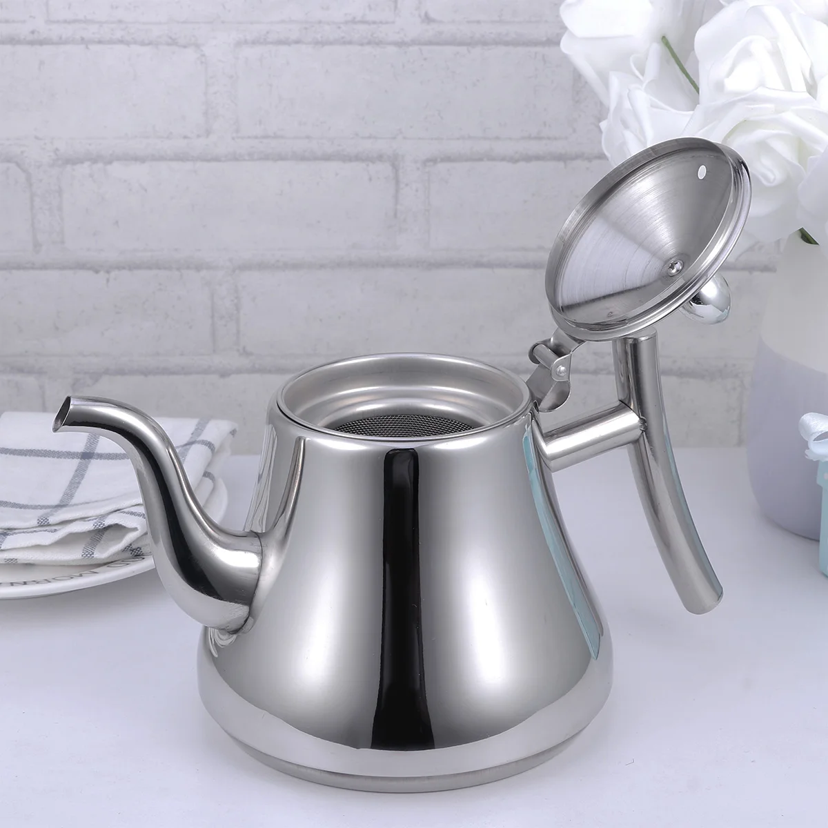 

Teapot with Infuser Vacuum Water Pot Silver Teapot Insulated Water Pot Water Kettle Stovetop Stainless Steel Tea Kettle