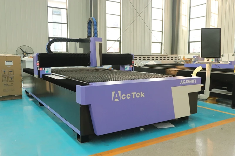 Китай машина для лазерной резки нержавеющей стали Acctek 1530F1/машина листового