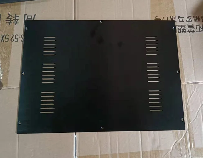 Алюминиевый корпус усилителя мощности 430*308*90 мм