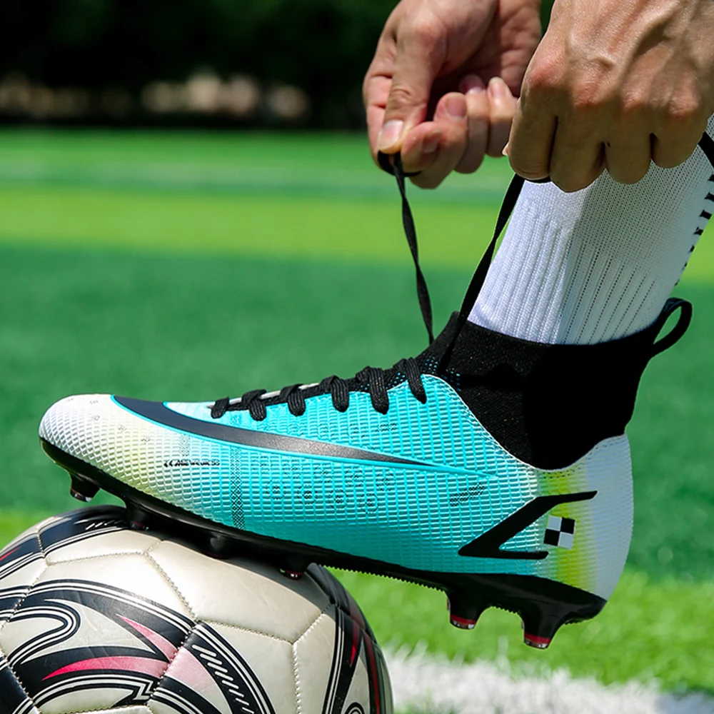 New High Ankle Soccer Shoes Men Turf Soccer Cleats Grass Football Training Shoes for Kids Football Boots Women Sneakers FG 33-46