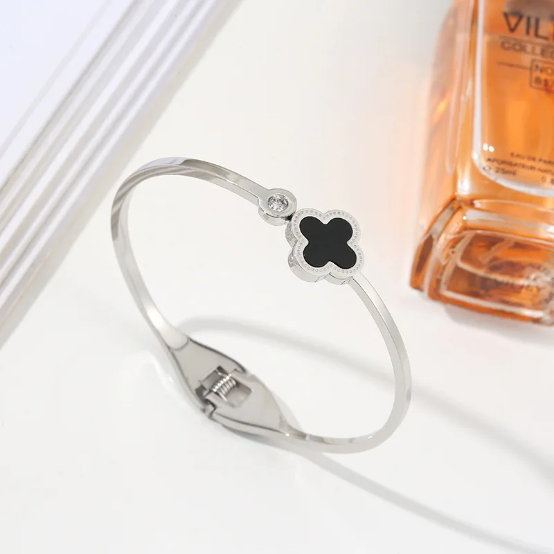 

Fashion 4 Leaf Clover Bracelet Bangle for Women Men Couple Lucky Stainless Steel Friendship Wedding Party Jewelry Travel Gift