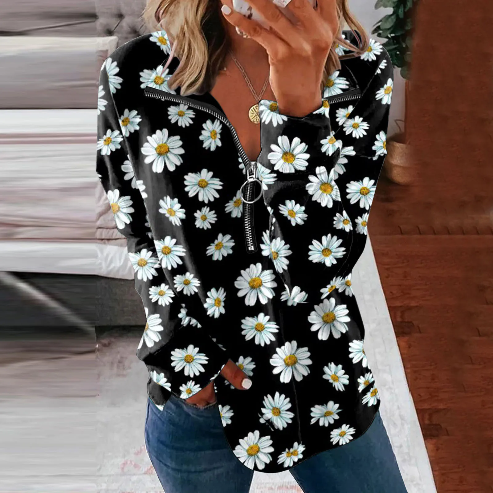 

Daisy Graphic Hoodie For Women Long Sleeve Lapel Zip Sweatshirt Print Loose Sweatshirt Basic Casual Pullover For Ladies Autumn