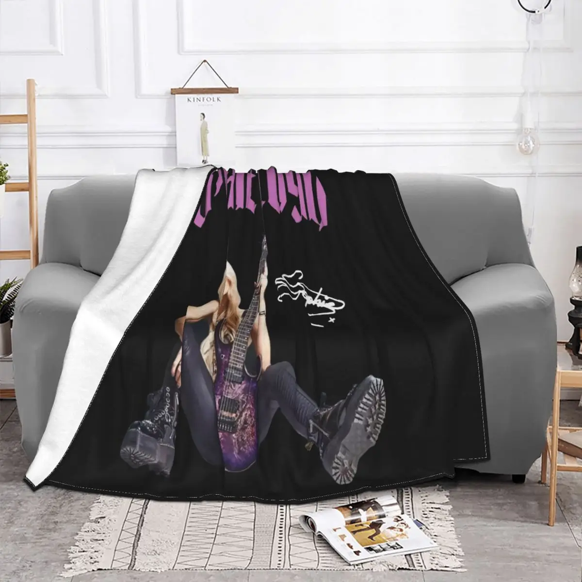 Одеяло для дома Софи Ллойд с надписью Rock Music