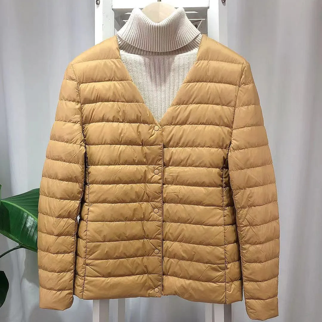 Lightweight Down Coat Women Short Autumn Winter Wear New Light and Thin 90 White Duck Down Jacket