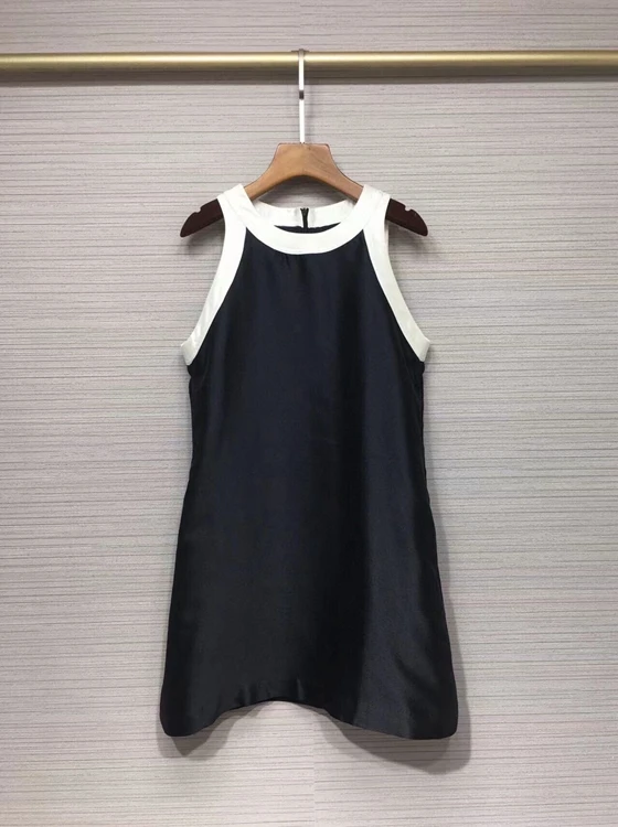 

2022 new women fashion sleeveless round neck trim black and white simple vest skirt short skirt dress 620