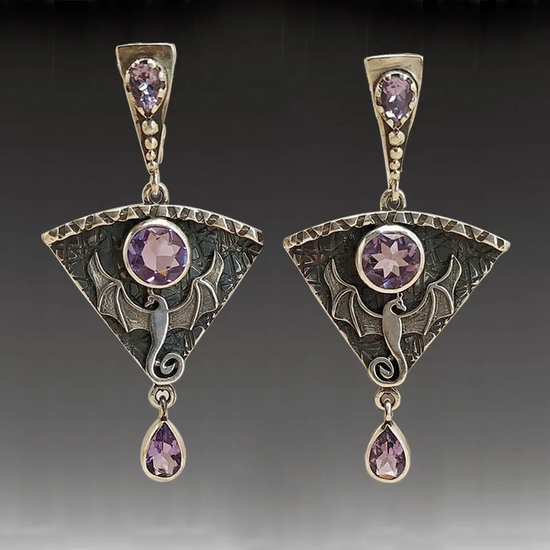 

Dragon Gothic Punk Metal Earrings Pink Stone Inlaid Pendant Earrings Jewelry Vintage Jewelry