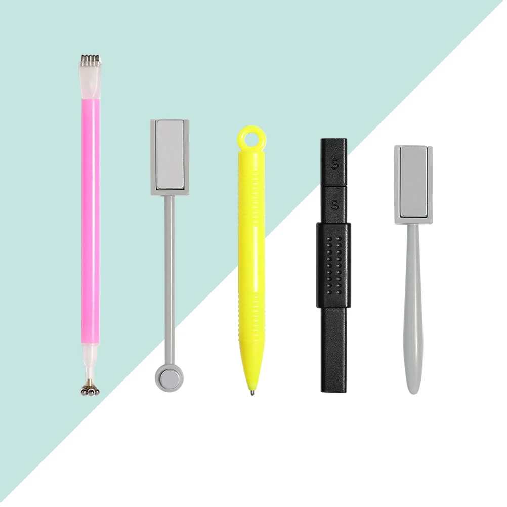 

1 Set 5pcs Nail Tool Magnetic Pen for Nail Cat Eye Magnet Nail Magnet Pen Cat Eye Magnet Pen