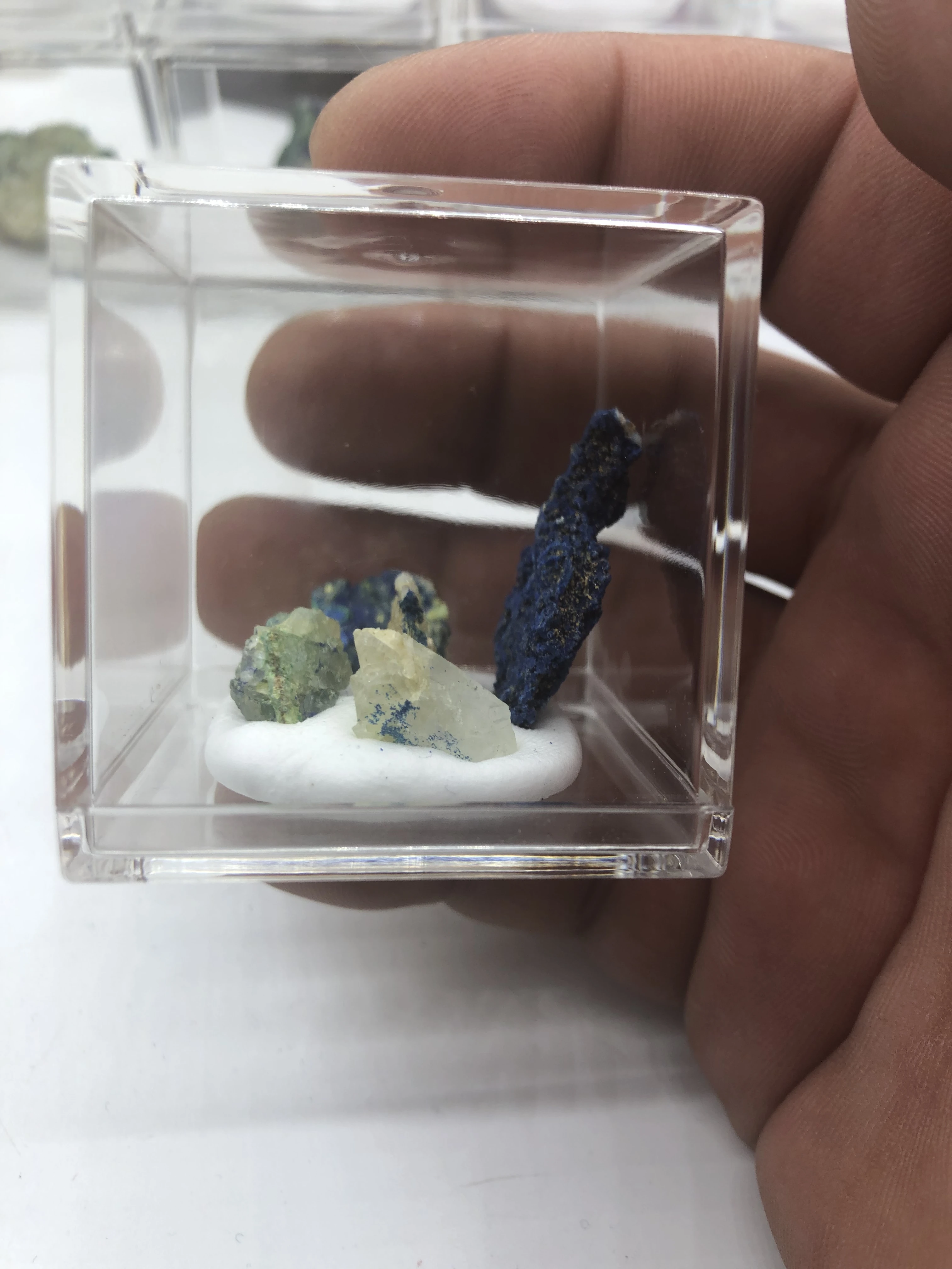 500G Natural White Crystal Copper Malachite Symbiont Is Extremely Rare Natural Decorative Ornaments Mineral Collection