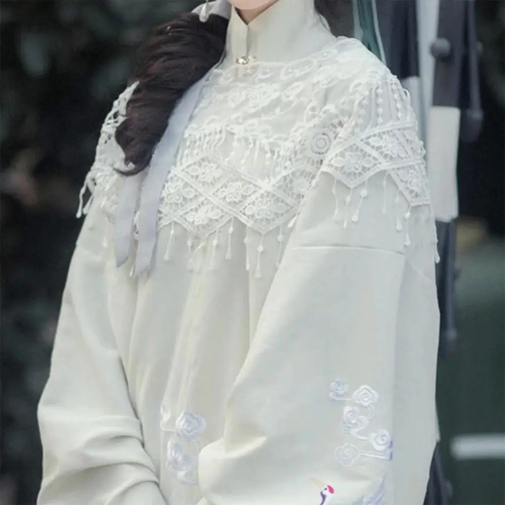 

Summer O-neck Tassel Hollow Crochet Shawl See-through Ultra-thin Short Coat Cover Up Sling Versatile Shawl