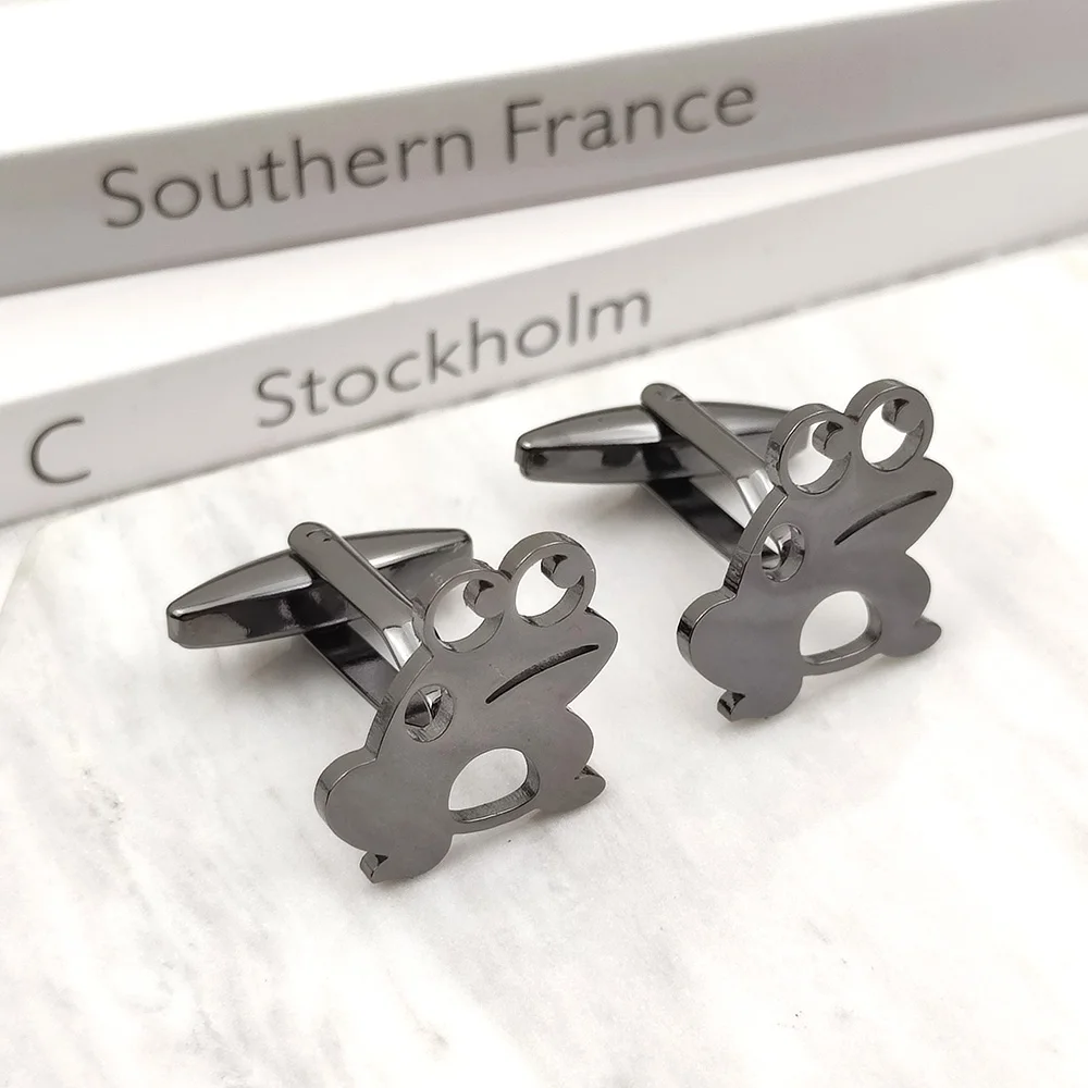 

2022 New High Quality Gold Personality Frog Design Stainless Steel Cufflinks Fashion Men's French Shirt Cufflinks Free Shipping