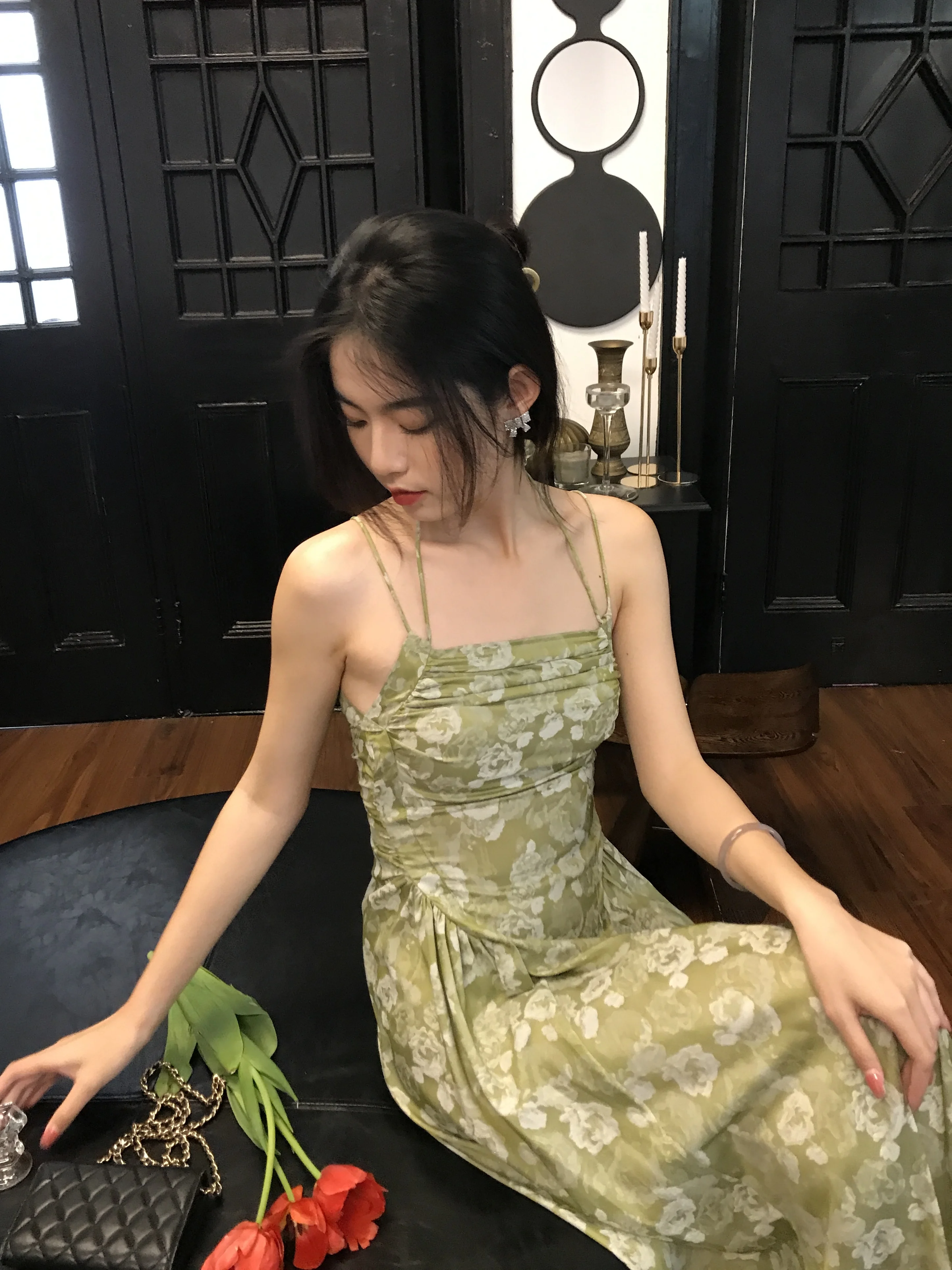 

2022 Summer New Ladies Jacquard Embroidered Peony Satin Green Sling Dress Leaky Back Sexy Floral Long Skirt