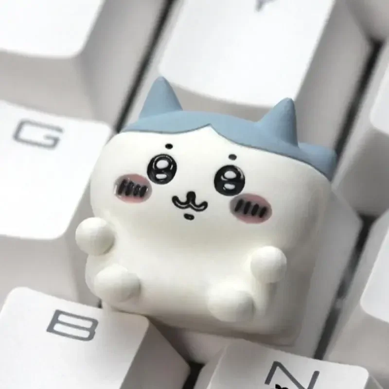 Фото Милые кейкапы Kawaii Hachiware Chikawa для механической клавиатуры: персонализированные, из смолы, с аниме-персонажами, милые мультяшные девушки, креативные кейкапы для клавиатуры №4