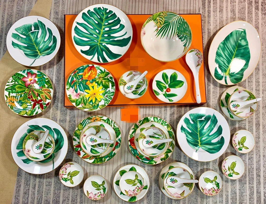 

H Mark Tropical Rainforest Series 36-head Tableware Set Bone China Natural Dyes Hand-painted
