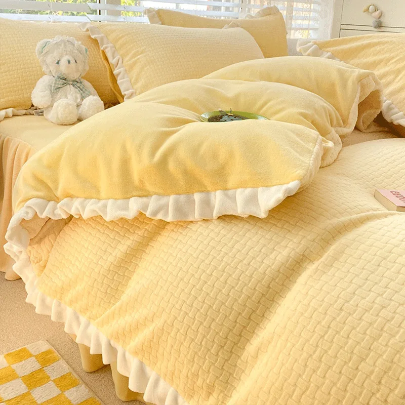 

Cute Lovely Plush Fluffy Milk Velvet King Queen Bedding Set Comforter Duvet Cover Bedsheets Set With Pillows Case 200x230cm