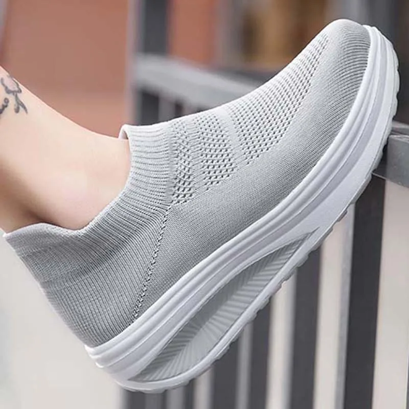 Women Sneakers Fashion Femme Shoes New Women's Vulcanized Shoes Thick Bottom Slip On Female Shoe Plus Size Tennis Ladies Summer