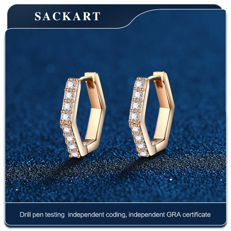 Женское ювелирное изделие из серебра 925 пробы