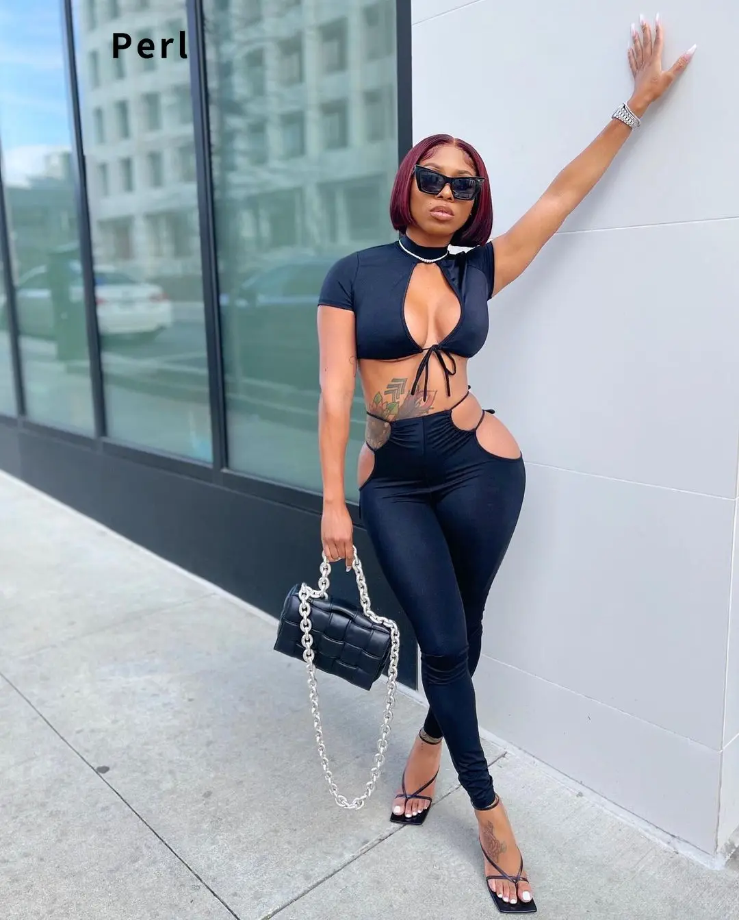 

Perl Spring Leisure Hollow Lace Solid Color Temperament Two-piece Outfit Cutout Crop Top+pants Suit Fashion Matching Set Women