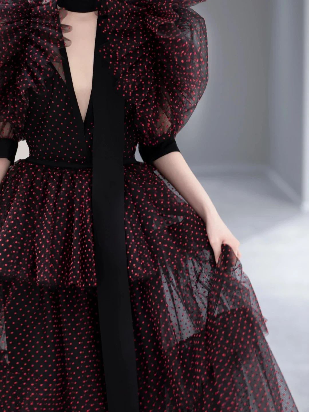 Бордовое черное Тюлевое платье в горошек ТРАПЕЦИЕВИДНОЕ изготовленное на заказ