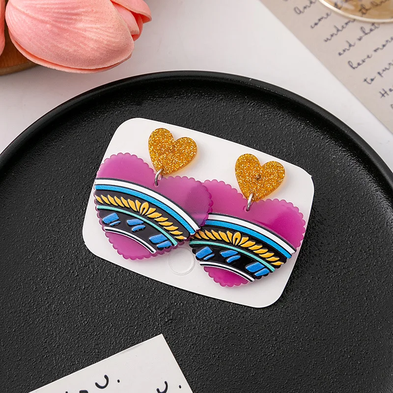 Акриловые серьги в этническом стиле