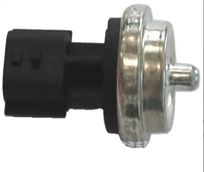 

AZGIANT Water Coolant Oil Temp Temperature Electrical Sender Sending Sensor Unit For Suzuki Super Vitara Renault Laguna