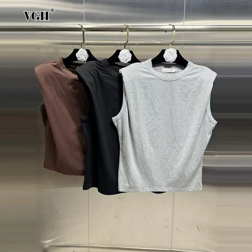 Майка женская свободного покроя с круглым вырезом без рукавов