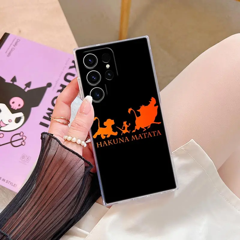 Чехол для телефона Samsung Galaxy S24 S25 S23 S21 Ultra S20 FE S22 Plus A35 A54 A55 5G прозрачный чехол HAKUNA MATATA