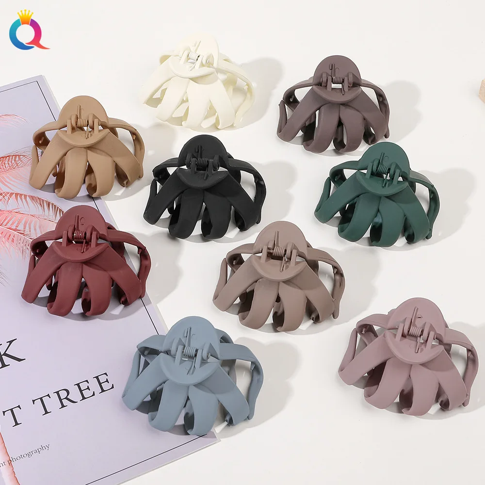 

Stylish and Minimalist Women's Irregular Headwear, Eight Claw Hair Clips, Japanese and Korean Hair Clips, Girl Hair Accessories