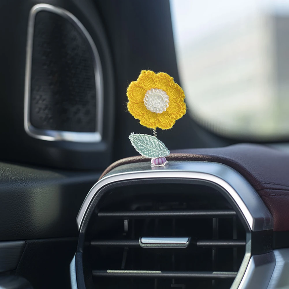 

Small And Cute Auto Accessories Dancing Flower Car Ornaments 7PCS Car Interior Cute Cartoon Decoration Ornament