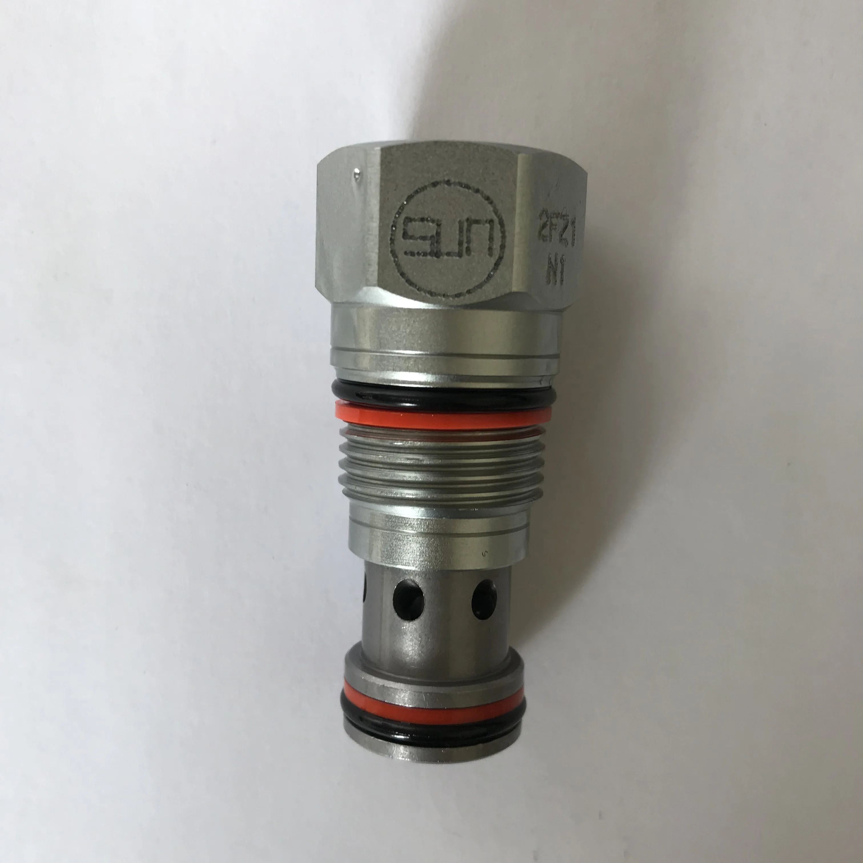 CXCD-XCN Sun Hydraulics мини-обратный клапан черный управления расходом 2 бар 60 л/мин