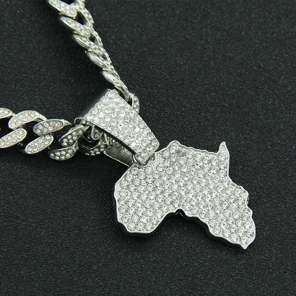 

Hip Hop Rock Iced Out Cuban Chains Bling Diamond Map Rhinestone Pendants Mens Necklaces Club Gold Jewelry for Male Choker Collar