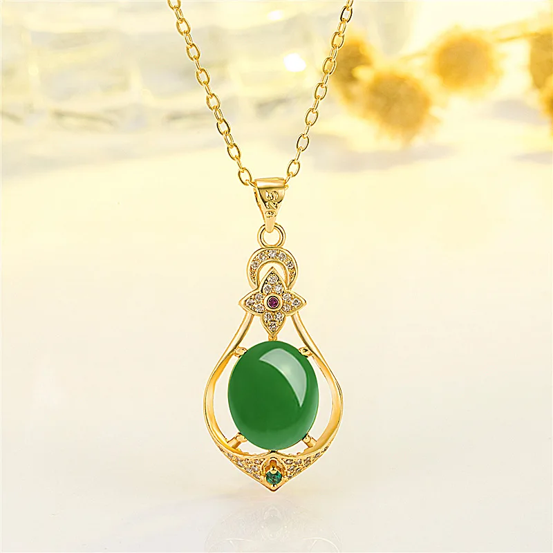 

Natural Green Chalcedony Hand Carved Water Drop Pendant Fashion Boutique Jewelry Men's and Women's Agate Necklace Gift Wholesale
