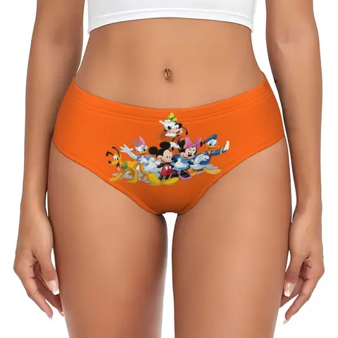 Yetuk ruslar haqida porno yaqindan tomosha qiling Porno onasi oz qizlarini dars qoldirgani uchun jazoladi