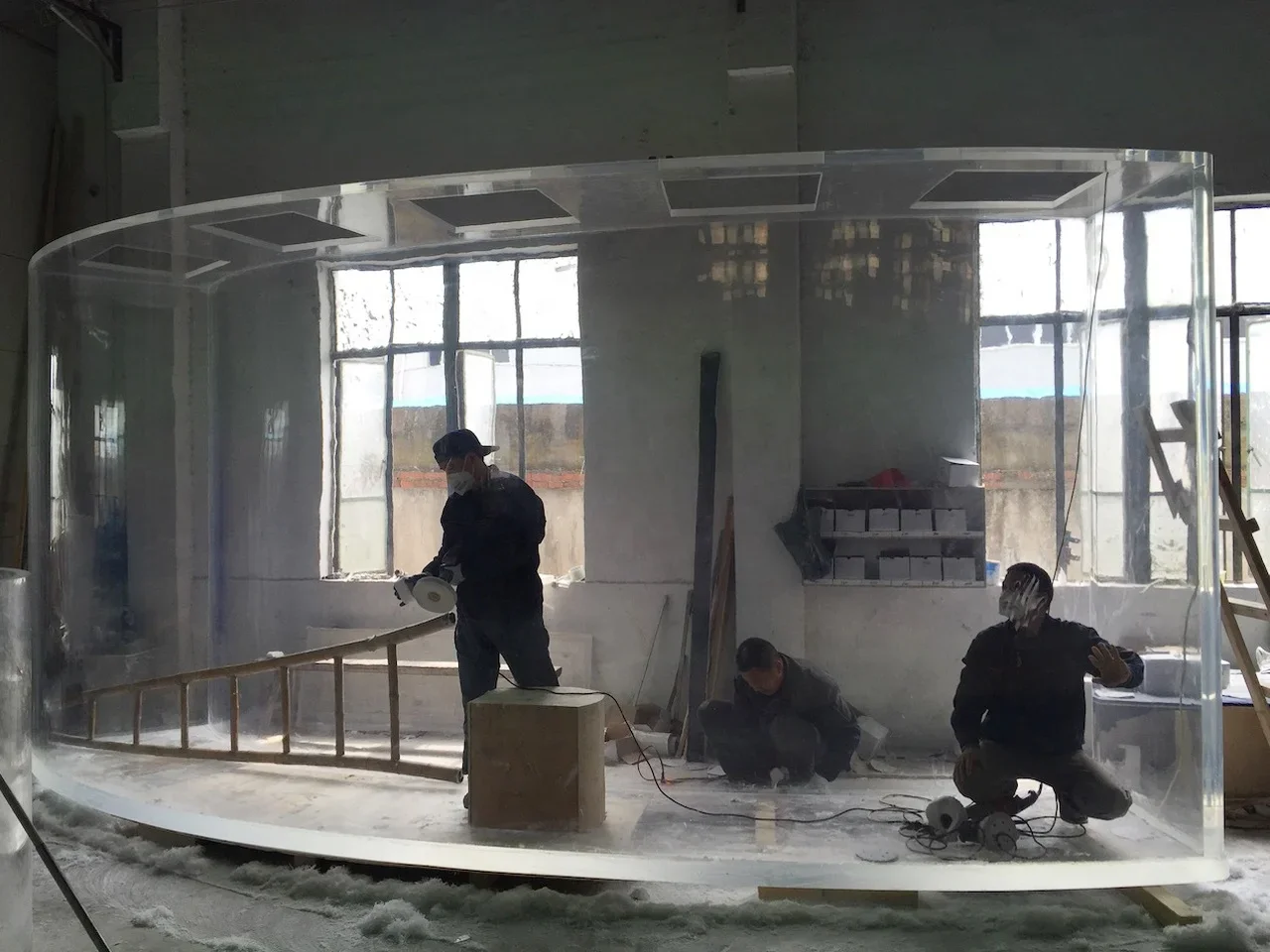Большой акриловый аквариум прямоугольный пластиковый Grandview завод на заказ