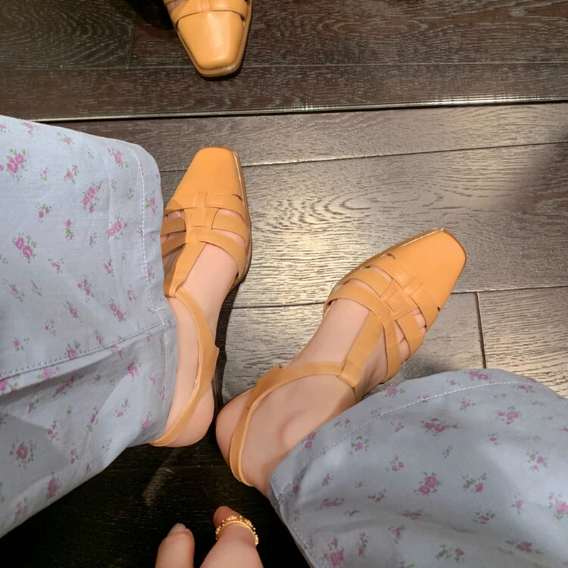 

Genuine Leather Shoes Women Cover Toe Chunky Heel Women Sandals NEW Summer Shoes for Women Giadiator Shoes Roman Sandalias mujer