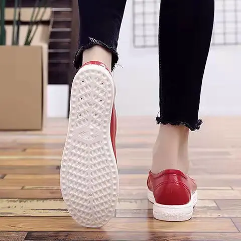 Rain Boots Women Fashion Waterproof PVC Winter Rain Shoes New Arrivals Garden Washing Work Shoes Casual Rainboots Women Boots