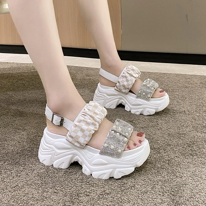 Summer Outside Sponge Cake Thick sole Modern Slippers 2022 Bling Concise Sandals High (5cm-8cm) Fashion String Bead Sandals PU