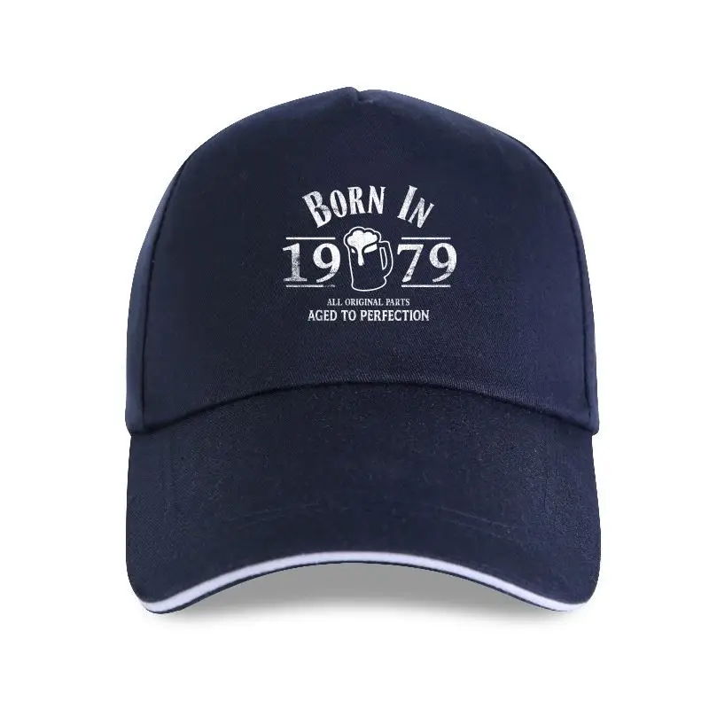 

2022 Born In 1979 Baseball Cap - 40th Year Birthday Age Present Beer Funny Aged Mens Gift Gift Print , Cheap