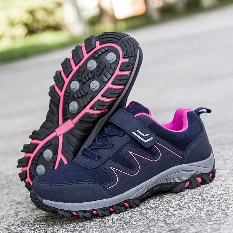 Womens Casual Walking Shoes Outdoor Mother Flat Shoe Mesh Upper Breathable Designed Sneakers  Anti-slip Sapatos De Caminhada