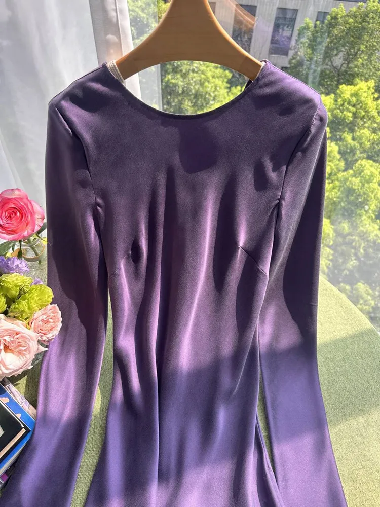 Женское шелковое платье-макси с длинным рукавом и круглым вырезом