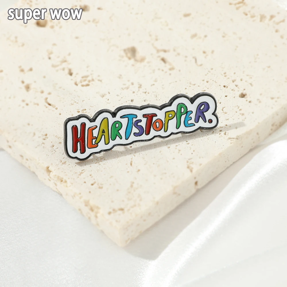 Заколки и значки Kawaii для ЛГБТ-клуба ТВ-шоу с кнопочными кнопками Мультяшные