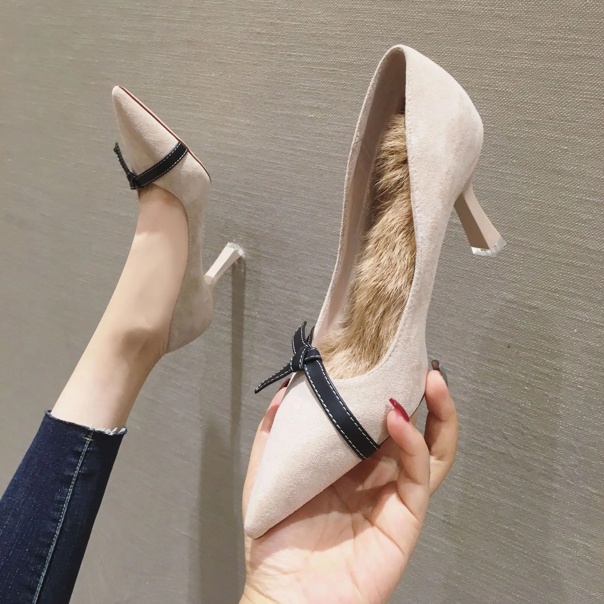 

2021 new Pointed Toe Girls Fashion Women's High Heels Shallow Mouth Stiletto Women's Single Shoes Suede Rubber Sole