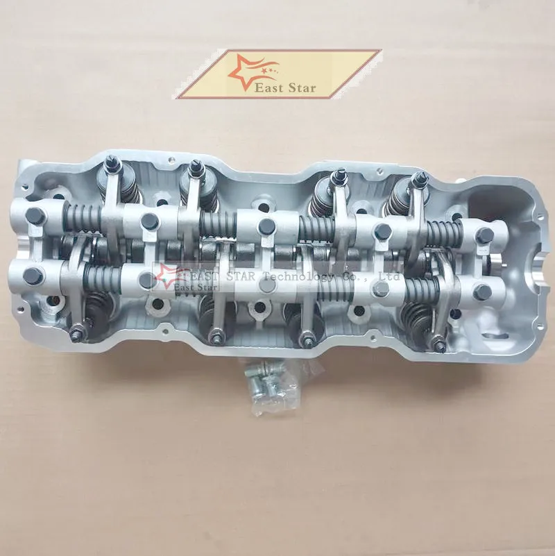 EEE Z24 полная головка блока цилиндров для Nissan D21 4/8 отверстие свечи зажигания 11042-1A001