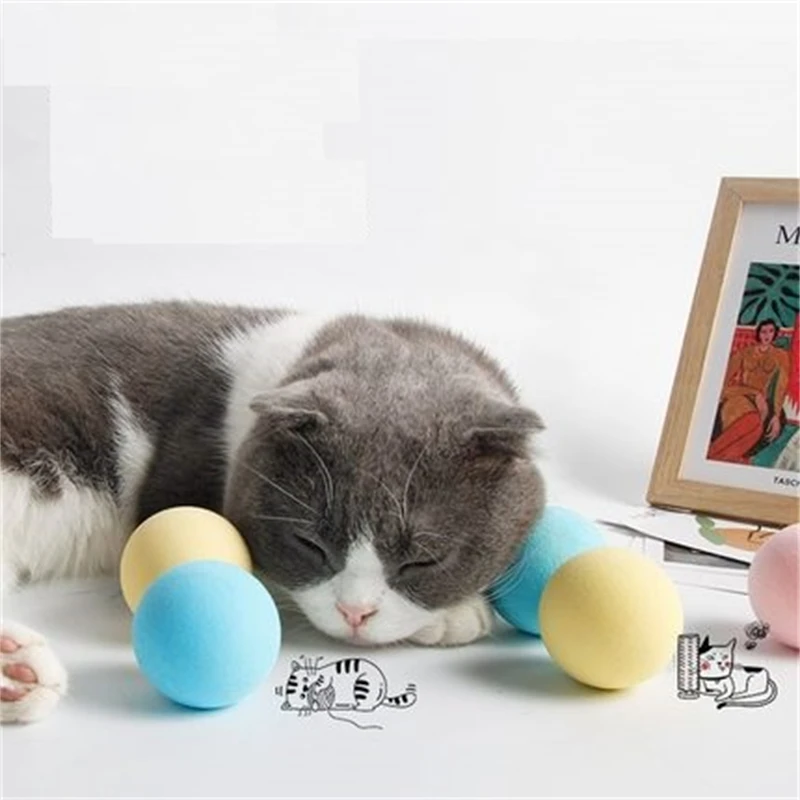 

Cat Squeaky Ball Toy Simulation of Automatic Smart Animal Sound Interactive Gravity Ball Catnip Toys for Kitten Kitty Playing