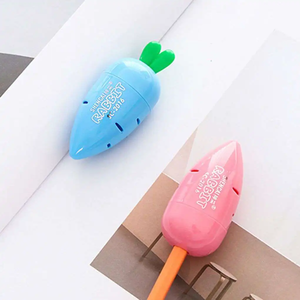 

Adorable Carrot Style Plastic Manual Removable Easy Cleanup Student Pencil Sharpeners Color Random