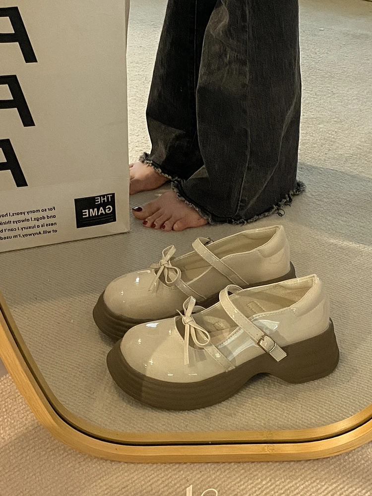 

Womens Derby Shoes Round Toe Clogs Platform Shallow Mouth Autumn Bow-Knot Female Footwear Leather New Summer Creepers Fall Butte