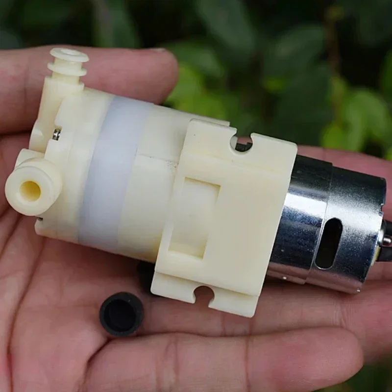 Маленький водяной насос с двигателем Micro RS-385 9 В постоянного тока самовсасывающий