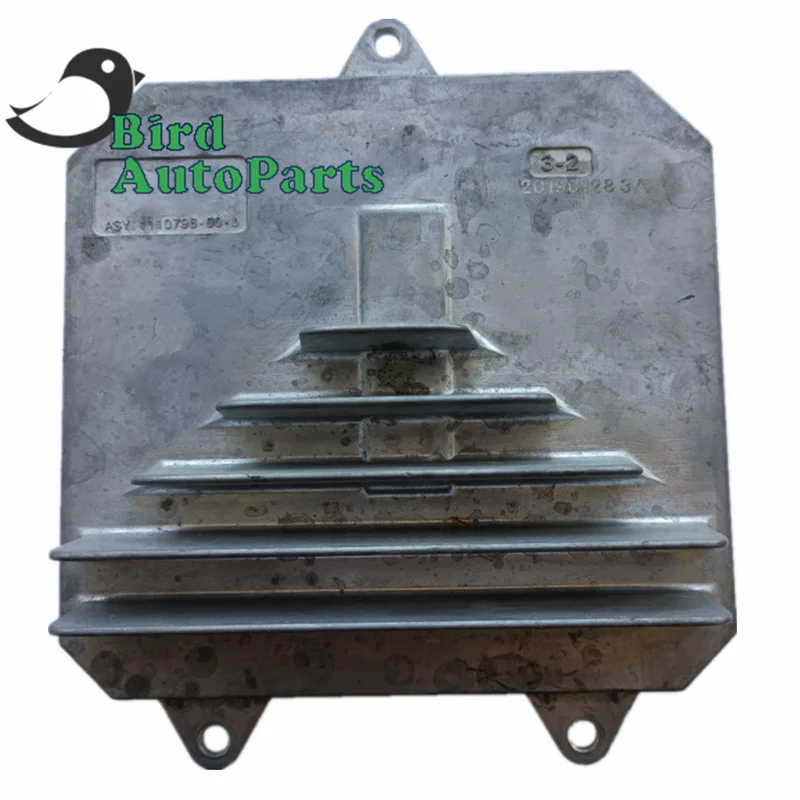 

Оригинал 1131251 -99-С 1110796 -00-D 111079600 Модуль управления фарами D для Tesla Model 3