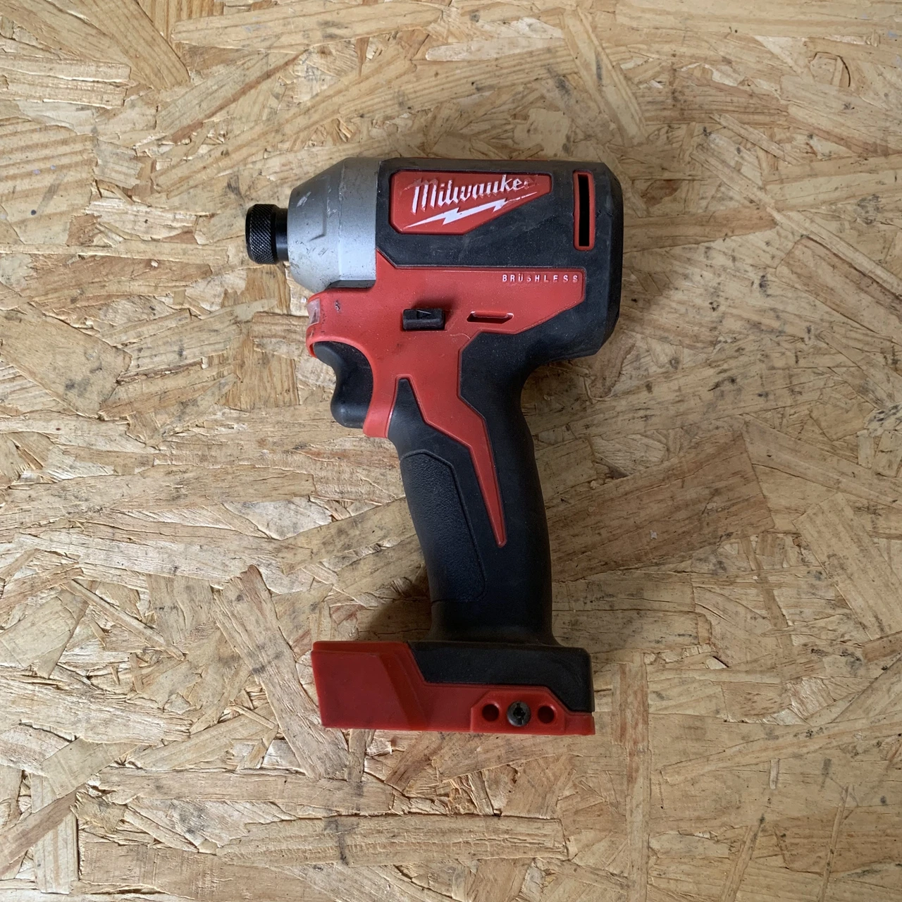 

Milwaukee M18 Беспроводной шуруповерт