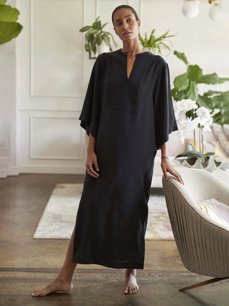 

Black Satin Maxi Dress Swimwear Cover-ups V-neck 3/4 Sleeves Kaftans Holiday Beach Outfits for Women Vestido 2023 Beachwear Robe