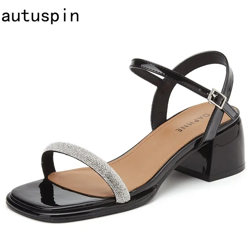 

Женские босоножки с кристаллами, на высоком каблуке